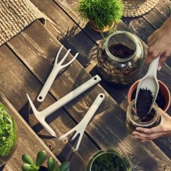 SMALL GARDEN TOOLS